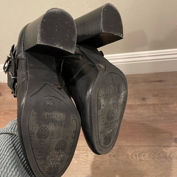 Vince camuto Black boots ankle booties - Picture 6 of 7